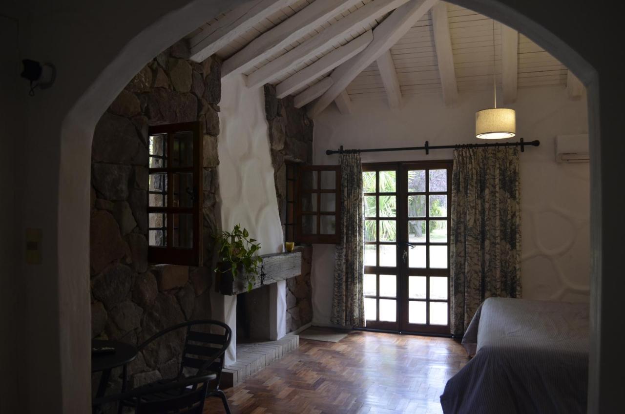 Alto Chacras Cottage Chacras de Coria Esterno foto