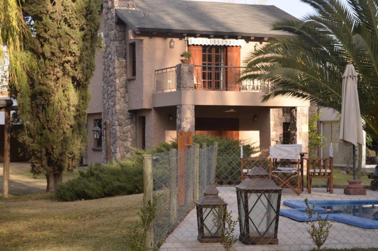 Alto Chacras Cottage Chacras de Coria Esterno foto